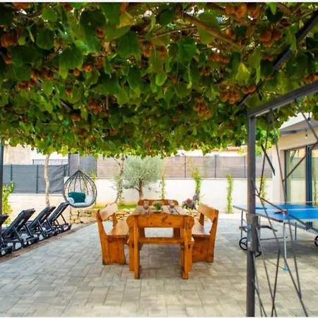 Feriehus House With Pool Poli Stare Nuoni Žminj